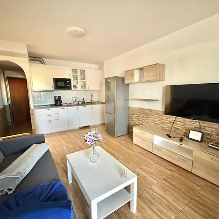 Апартаменты Sofia33 Коста Калма