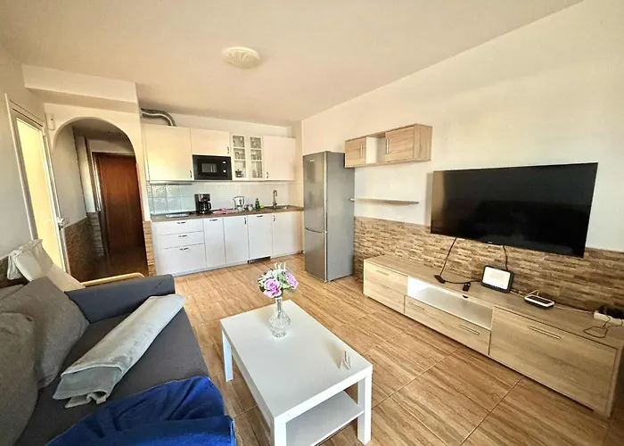 Апартаменты Sofia33 Коста Калма